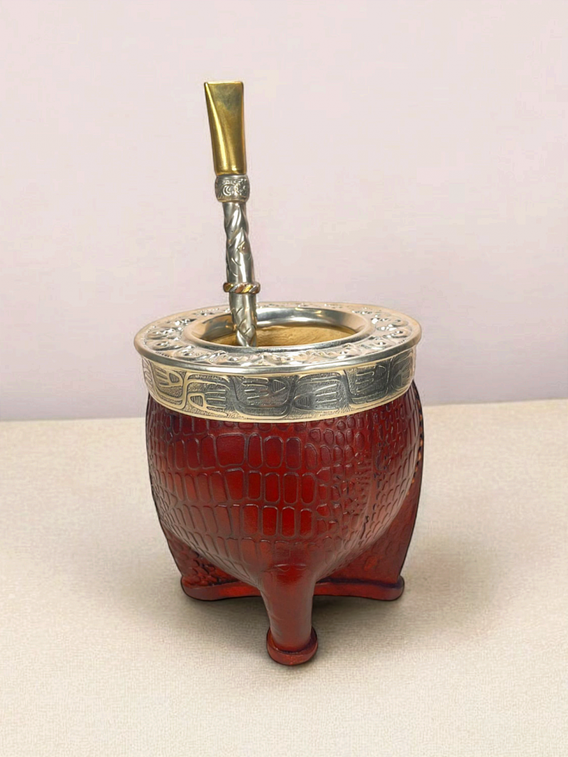 calabaza de mate hecha a mano por un artesano en Argentina