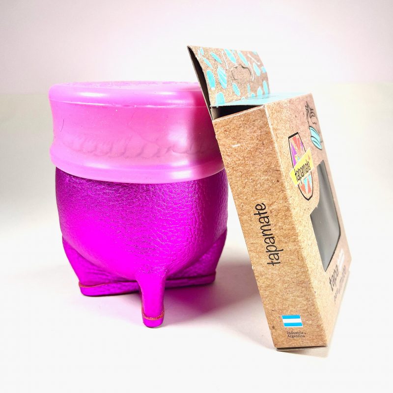 Pink tapamate. Ideal for transporting your preparation without spilling it.