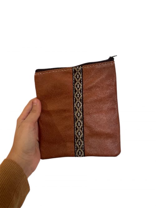 Un yerbero en cuir vegetal, fabriqué à la main